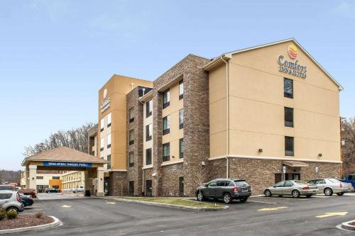 Comfort Inn & Suites Pittsburgh